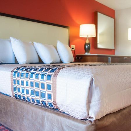 Spencer Inn & Suites Luaran gambar