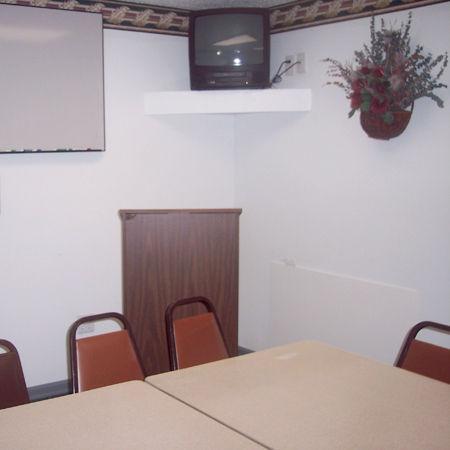 Spencer Inn & Suites Kemudahan gambar